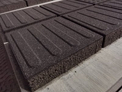 透水砖和吸水砖他们有何不同和特点呢？